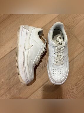 NIKE — Air Force Jester